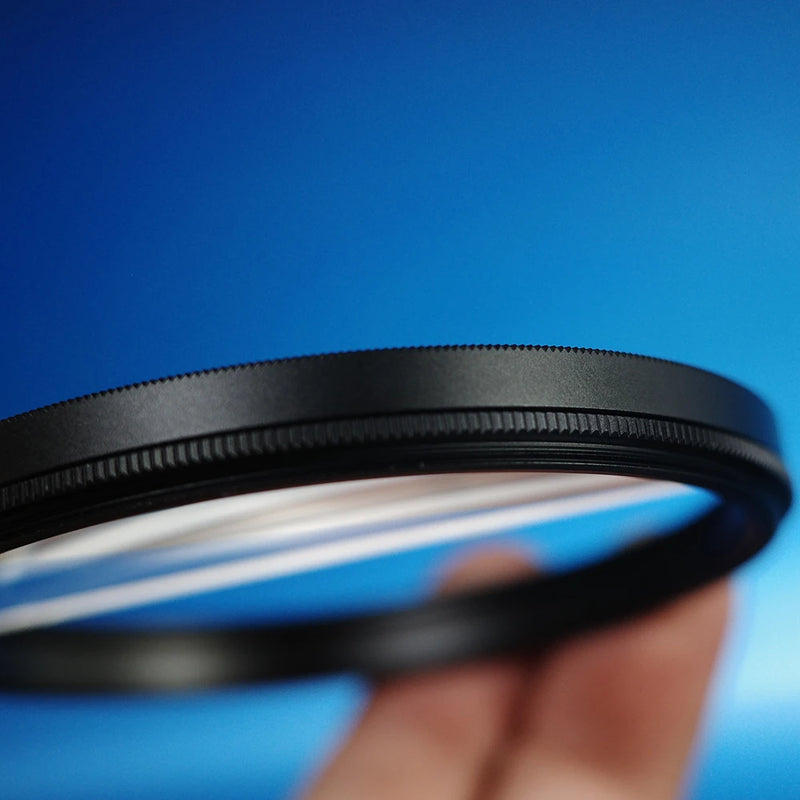 Split Diopter Prism Blur Filter +2 with Foreground Magnification – 58mm to 82mm Sizes